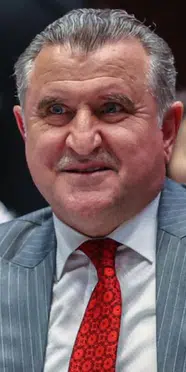Bakan Bak’tan Filenin Sultanları’na övgü: “Biz bitti demeden bitmez”