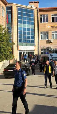 Manisa'da okullar tatil mi, Turgutlu lisesi saldırısında son durum ne ve saldırgan kim?