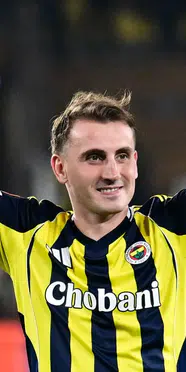 Kerem Aktürkoğlu'nun pozisyonu penaltı mı? Fenerbahçe Beşiktaş derbisinde penaltı tartışması