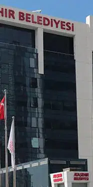 Ataşehir'de CHP'li 6 belediye meclis üyesi AK Parti'ye katıldı