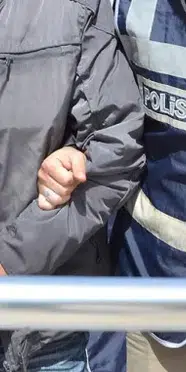 Ankara'da polisin dur ihtarına uymayan sürücü tutuklandı