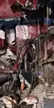 Gana’da iki yolcu minibüsü çarpıştı: 13 ölü, 5 yaralı