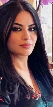 Zara'dan çocukluk itirafı: "10 yaşındayken bile gelinlik giyip hayal kuruyordum"