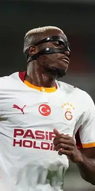 Victor Osimhen, sakatlığı sebebiyle kadrodan çıkarıldı