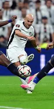 Beşiktaş Marsilya maç özeti 4-1 golleri kim attı?