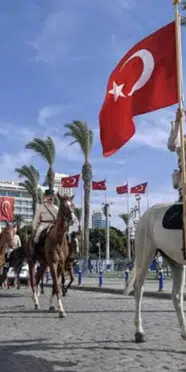 9 Eylül resmi tatil mi, İzmir'de okullar ve bankalar açık mı?