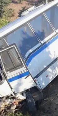 Manisa'da korkunç kaza: 17 kişi yaralandı...