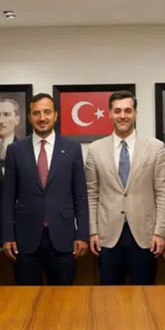 Üsküdar’da 4 CHP’li meclis üyesi AK Parti’ye geçti: Meclis dengesi değişti