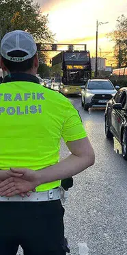 İstanbul'da Yarın Bazı Yollar Trafiğe Kapatılıyor: Sürücüler Dikkat!