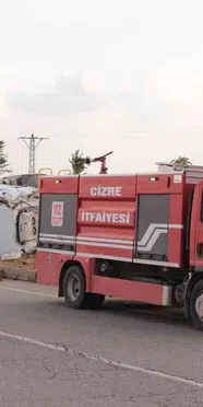 Şırnak'ta akaryakıt tankeri devrildi: 1 kişi yaralandı