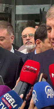 Cemil Tugay'dan, AK Parti İzmir İl Başkanlığı'na ziyaret: "Söylenecek çok şey var ama..."