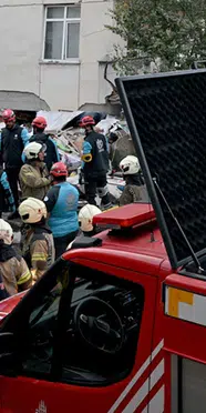 Maltepe'de çöken binadan kurtarılan 5 yaralının sağlık durumu açıklandı