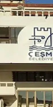 Çeşme Belediyesi'ne operasyon: Başkan Yardımcısı dahil 3 kişi gözaltına alındı