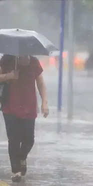 Meteoroloji'den İstanbul ve Bursa'ya kuvvetli sağanak uyarısı