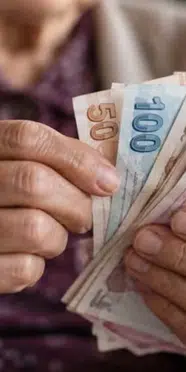 Emekliye Ocak 2027 zammı ne kadar olacak? SGK uzmanından yüzde 5 açıklaması