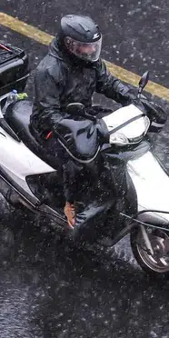 Bugün kuryeler çalışıyor mu, 15 Ekim İstanbul motokurye ve motosiklet yasağı saat kaçta bitecek?