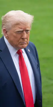 Trump'tan Fransa'ya sınırlarını kapatma çağrısı: "Göçmenler ülkeyi ele geçirdi"
