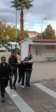 Aydın'da eski sevgilisi tarafından başından vurulan genç kız yaşamını yitirdi