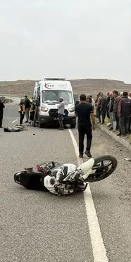 Diyarbakır'da motosiklet ile minibüs çarpıştı: 1 kişi hayatını kaybetti