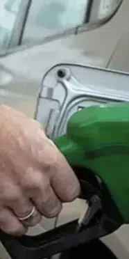Benzine 4,30 TL İndirim Geliyor! 20 Ekim Benzin, Motorin ve LPG Fiyatları Ne Kadar Olacak?