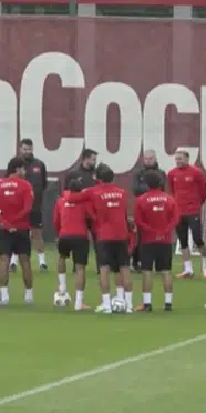 A Milli Takım'da sakatlık şoku! Futbolcu antrenmana çıkmadı