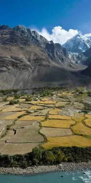 Afganistan ile Çin arasında 120 kilometrelik yeni kara yolu açıldı