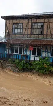 Şiddetli sağanak birçok ili vurdu: Bir kişi kayboldu