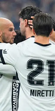 Beşiktaş, Kocaelispor'u 2-1 mağlup etti! Orkun Kökçü ve Vlahovic galibiyeti getirdi
