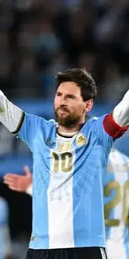 Messi'nin veda gecesinde tribünlerden tepki
