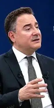 Ali Babacan'dan fon krizi açıklaması: "Listeyi açıklasın"