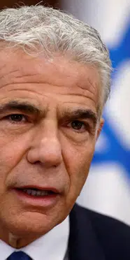 Lapid, Suudi Arabistan'a acil iniş yapan uçak olayında Netanyahu hükümetini eleştirdi