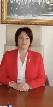 Karaburun Belediye Başkanı İlkay Girgin Erdoğan kimdir ve hangi partiden istifa etti?