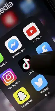 Sosyal medyaya yeni düzenleme! 15 yaşından küçük çocuklar giremeyecek