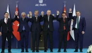 4 Ayrı Partiden 7 Belediye Başkanı AK Parti'ye katıldı: Rozetlerini Cumhurbaşkanı Erdoğan taktı
