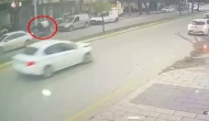Sakarya'da feci kaza! Otomobilin çarpmasıyla savrulan yaşlı kadın hayatını kaybetti