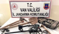 Van'da kaçak kazı operasyonu: 4 kişi suçüstü yakalandı