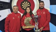 Milli dartçı Zehra Gemi, dünya şampiyonu oldu