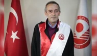 Gümüşhane Üniversitesi’nde görev yapan Doç. Dr. Bayram Çağlar evinde ölü bulundu.