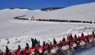 Sıfırın altında 22 derecede Sarıkamış şehitleri için yürüdüler