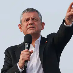 Özgür Özel’den seçim çağrısı: “Sandıktan kaçmak milletten kaçmaktır”