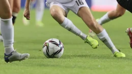 Bugün hangi maçlar var? 14 Aralık pazar televizyonda maç programı