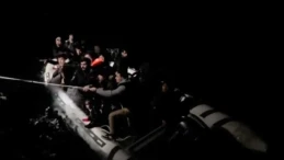 Fethiye açıklarında sürüklenen bottan 13’ü çocuk 29 göçmen çıkarıldı