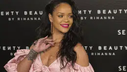 Ünlü şarkıcı Rihanna'nın evine silahlı saldırı düzenlendi