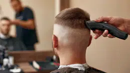 Okullarda taş kafa tıraşı yasaklandı! Yeni disiplin kuralları yürürlüğe girdi