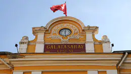 Galatasaray Lisesi'ndeki çalınan teneffüs zili tepki topladı