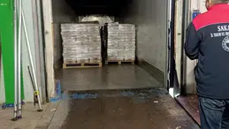 Sakarya'da 32 ton son tüketim tarihi geçmiş tavuk eti ele geçirildi