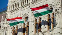 Macaristan, UCM’den ayrılma kararını geri çekiyor