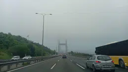 İstanbul'da yağmur ve sis etkili oluyor