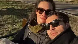 Birce Akalay ile Hakan Kurtaş davette aşk dolu pozlar verdi