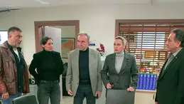 Arka Sokaklar finale mi koşuyor? 20 yıllık ekran efsanesi veda mı ediyor?